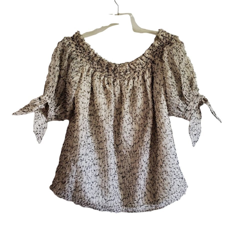 J. ING On and Off the Shoulder Blouse with Tie's‎ at the Sleeve